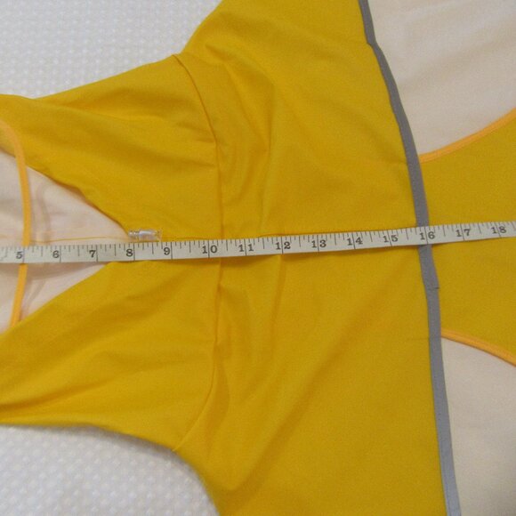 Size Large Dog Rain Coat - Picture 10 of 12